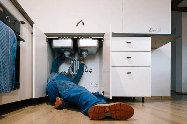 Professional Leak Detection technician working in Seville, OH